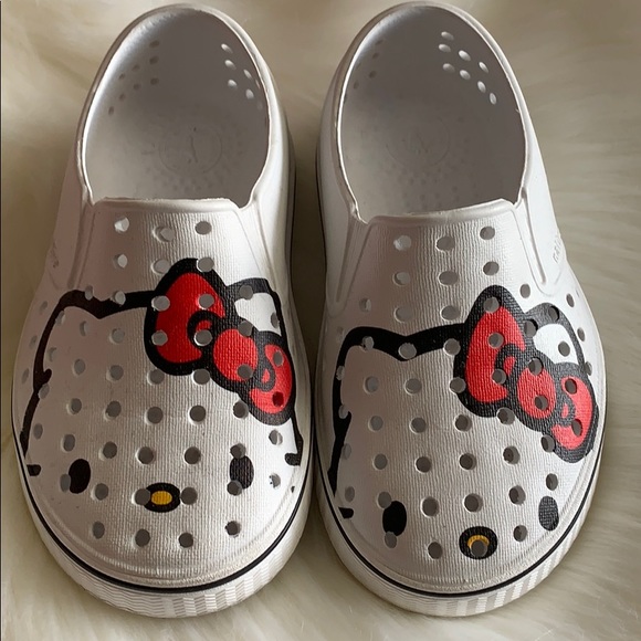 native shoes hello kitty